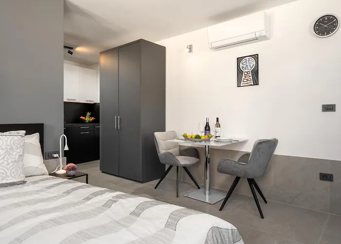 Garbin By Briskva Apartmán *